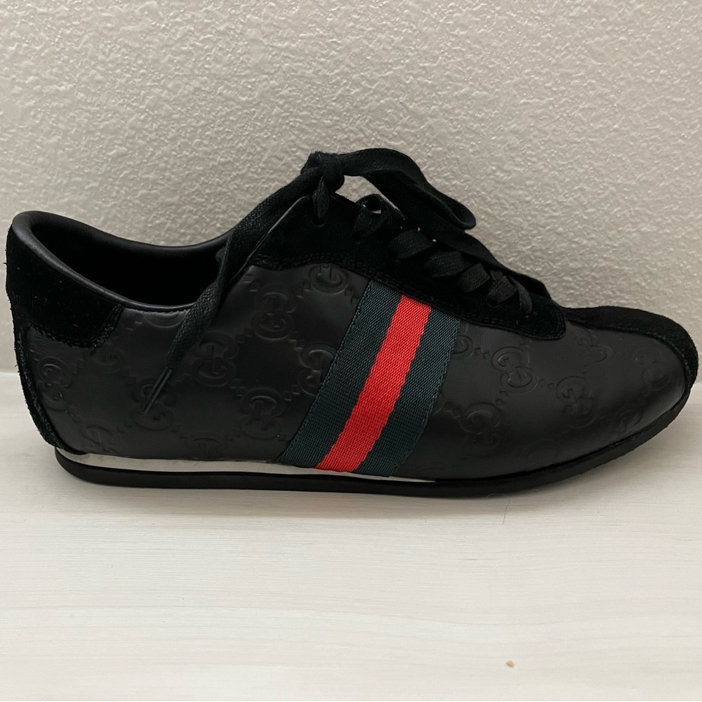 Gucci Guccissma Trainer Sneakers. Very good condition. Original Box. U36.